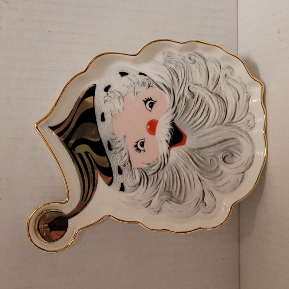 Other - Adorable Santa Treat Tray